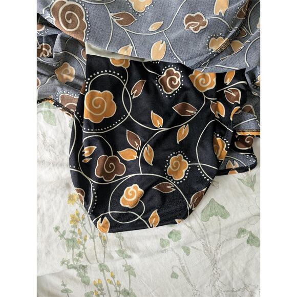 Vintage Floral Swimdress - Picture 4 of 7